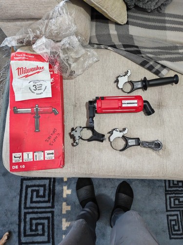Milwaukee hammervac universal - milwaukee,