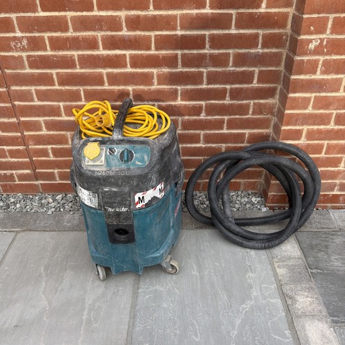 Makita 447m class - makita, dust