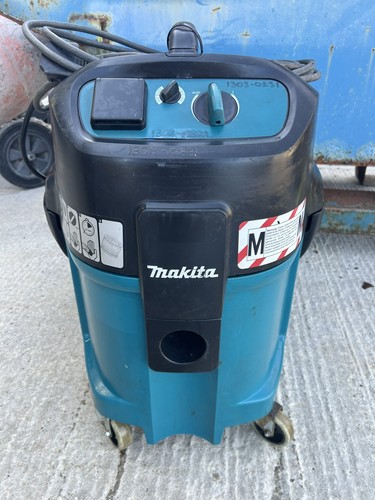 Makita 447m class - makita, dust